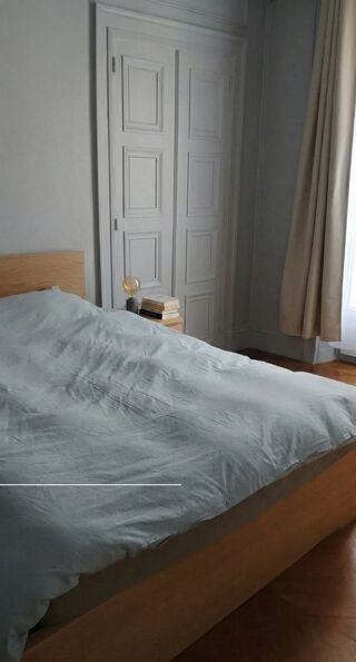  Appartement � louer 3 pi�ces 81 m� Paris