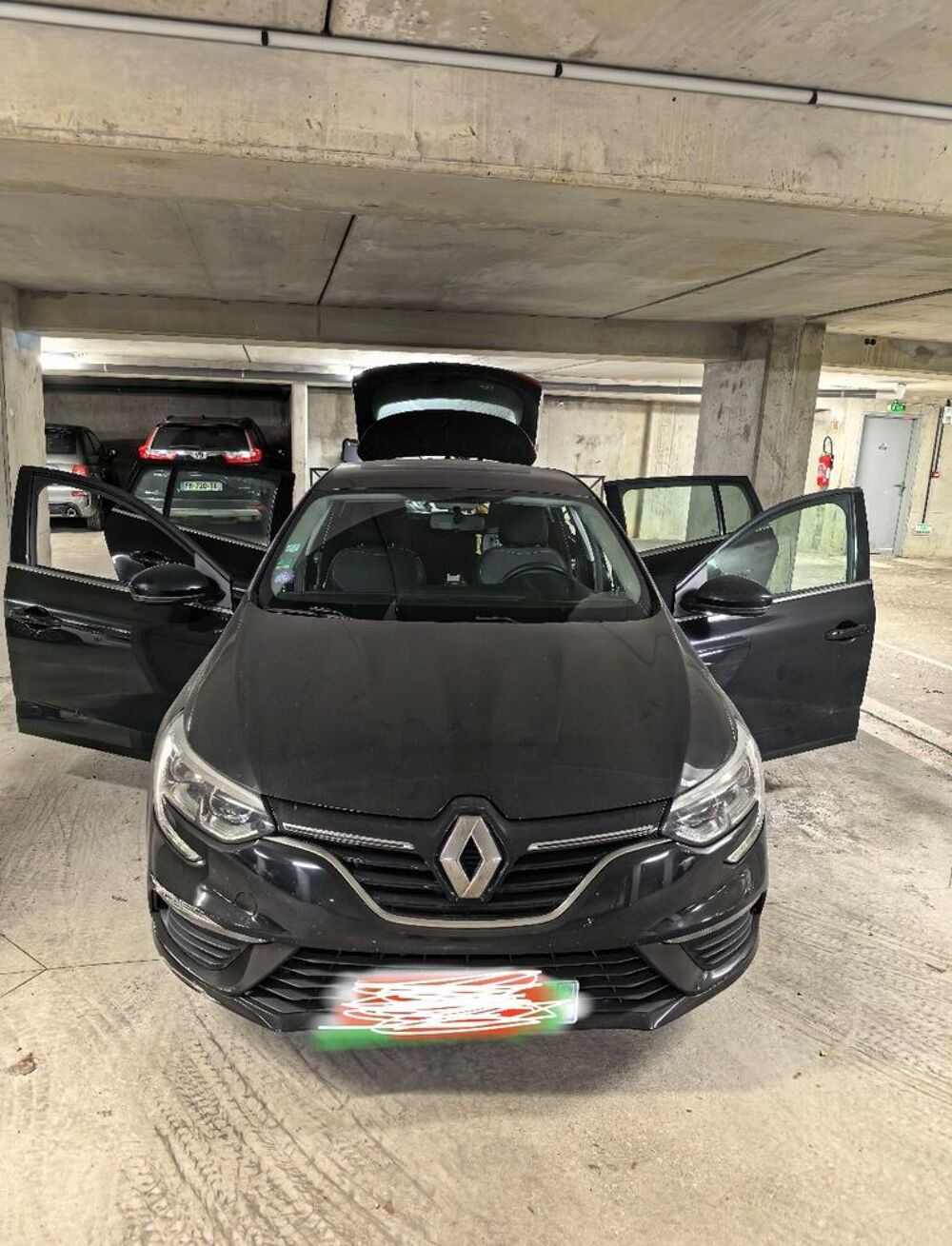Megane IV Estate M&eacute;gane IV Estate TCe 115 Energy Zen 2019 occasion 92800 Puteaux