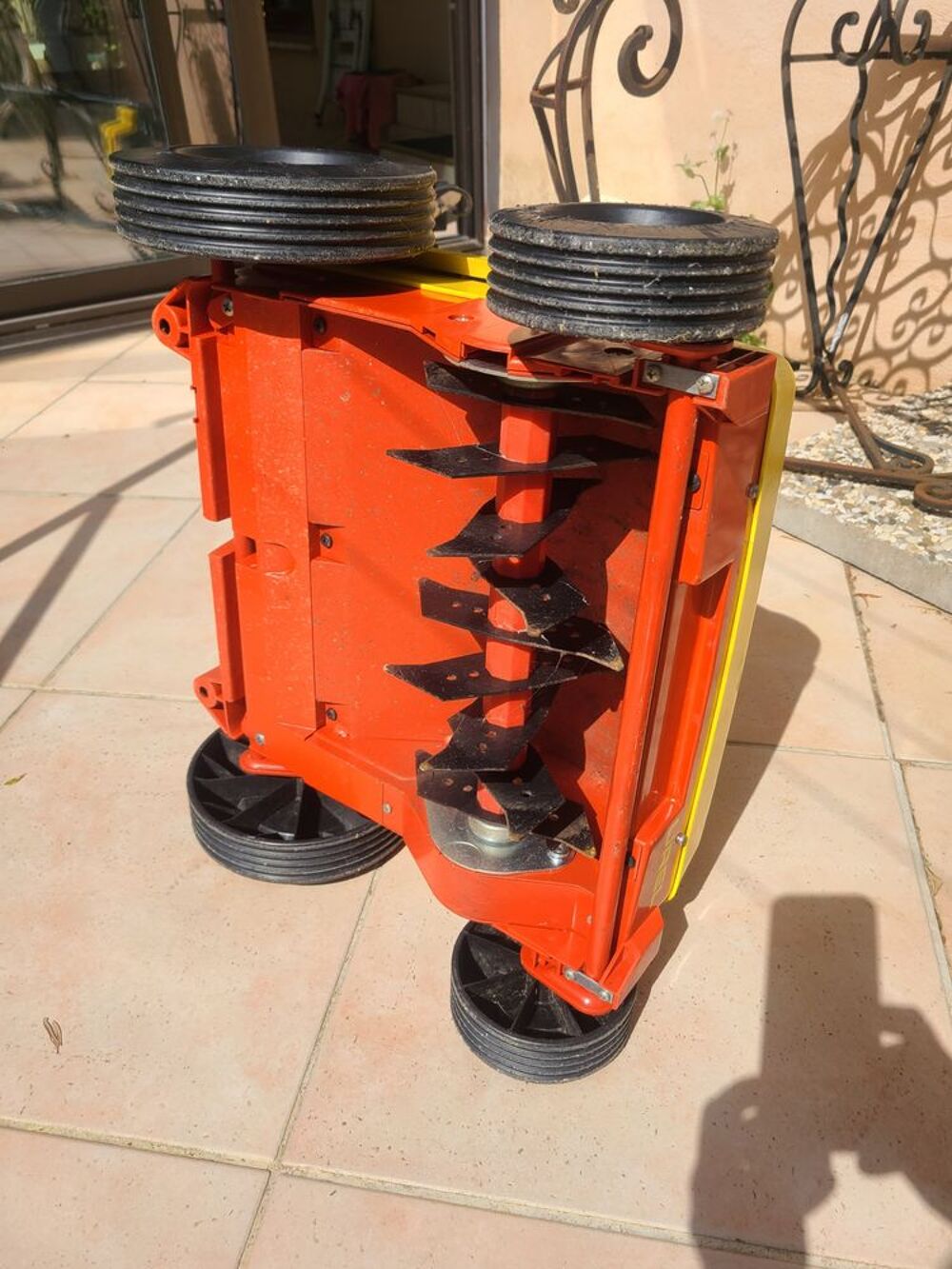 SCARIFICATEUR ELECTRIQUE WOLF UREL Jardin
