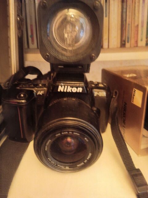 Appareils photo NIKON 135 mm P�llicule 600 Perpignan (66)