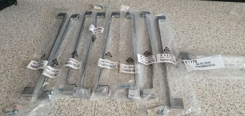 poign�e porte meuble salle de bain dans sont emballage 100 Ch�teauroux (36)