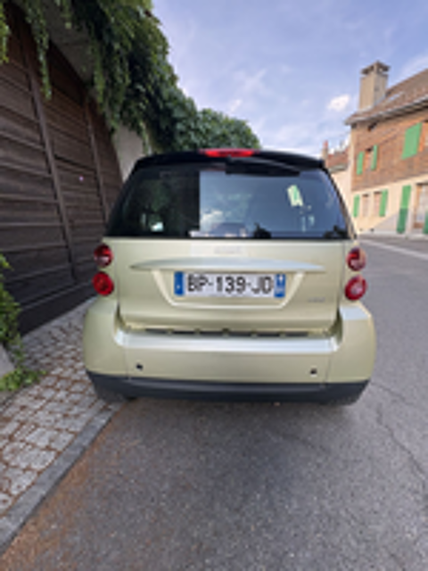 ForTwo Smart Coup&eacute; 1.0 61ch mhd Pure 2011 occasion 01630 Saint-Jean-de-Gonville
