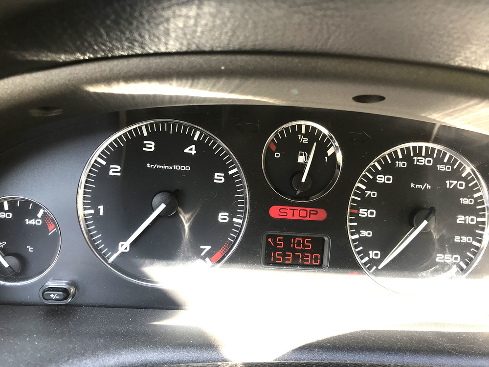 406 Coupe 406 Coup&eacute; 2.0i 2001 occasion 31820 Pibrac