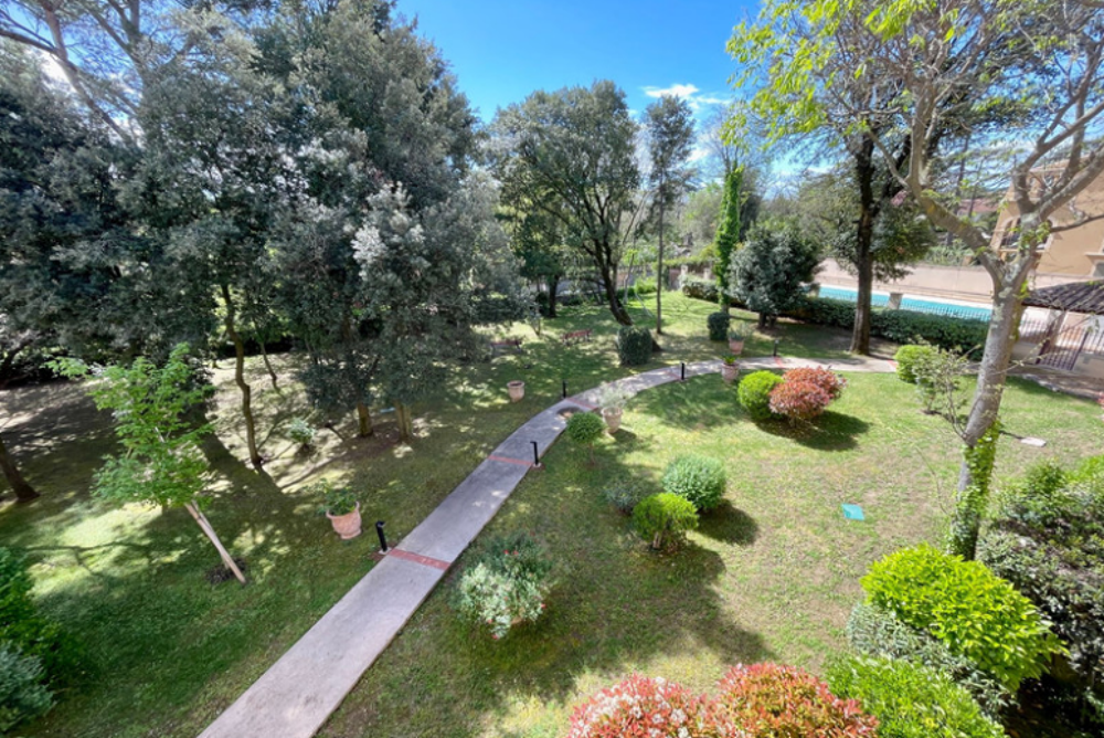 Appartement 2 pièces 48 m² · à Uzès · 48 m² · 230 000 €