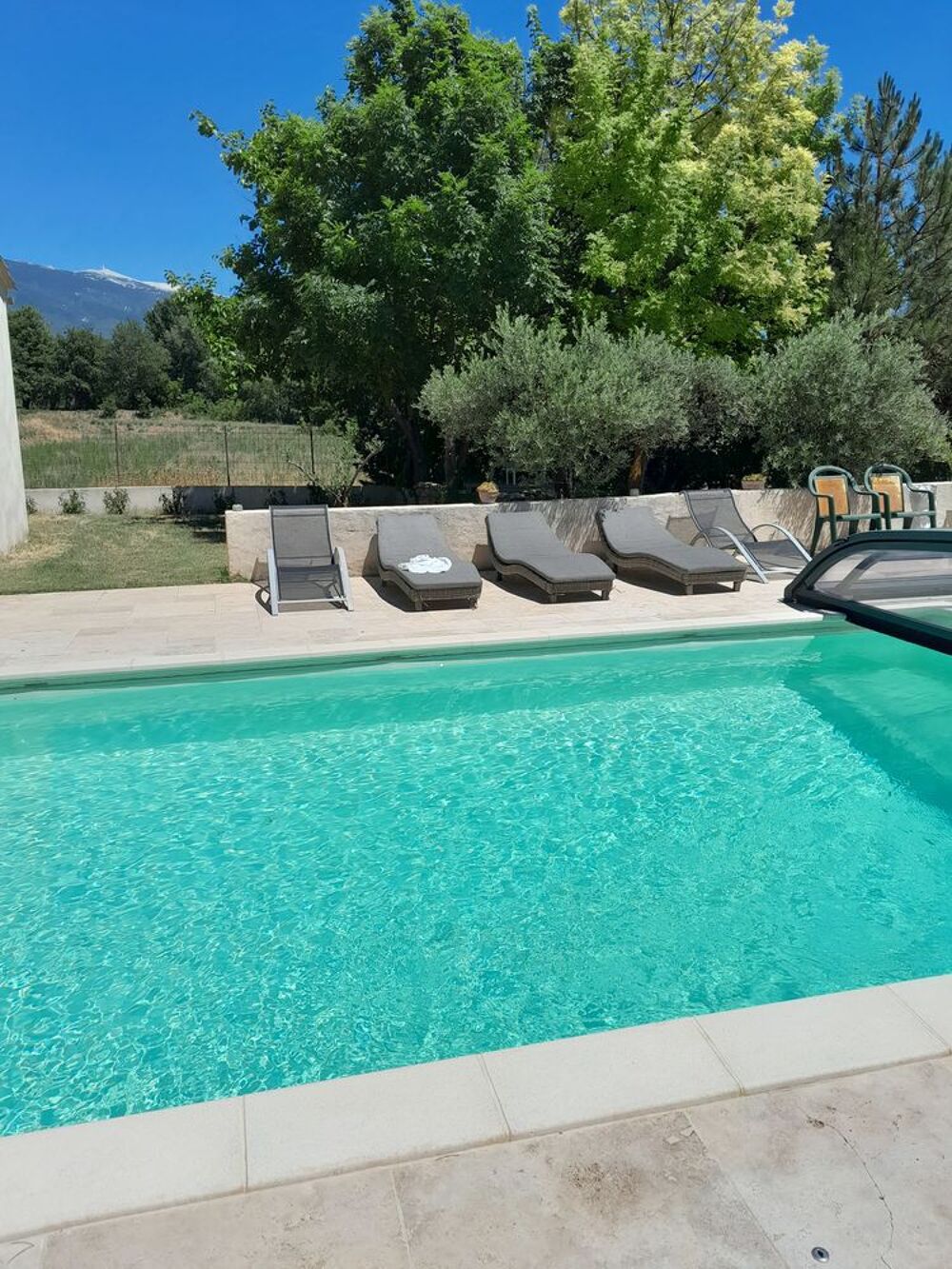 Vente Maison propriété de pleins  pieds au pieds du mont Ventoux 84410 Crillon-le-brave