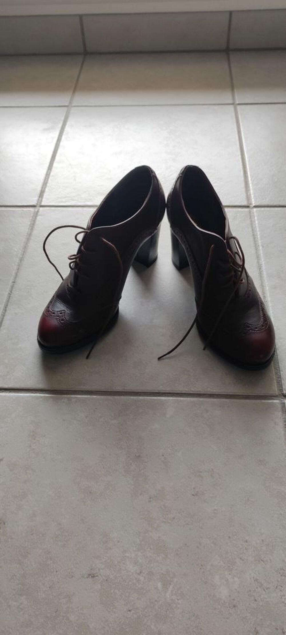 CHAUSSURES Chaussures