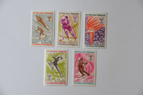 TIMBRES  1543 / 1547 1 Le Havre (76)