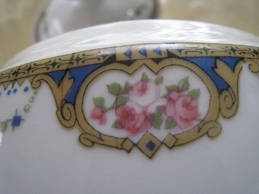 Sucrier 1952 Raynaud. A Limoges France Cuisine