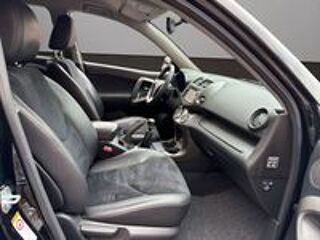 RAV 4 RAV4 RC 150 D-4D 2WD Lounge 2013 occasion 93390 Clichy-sous-Bois