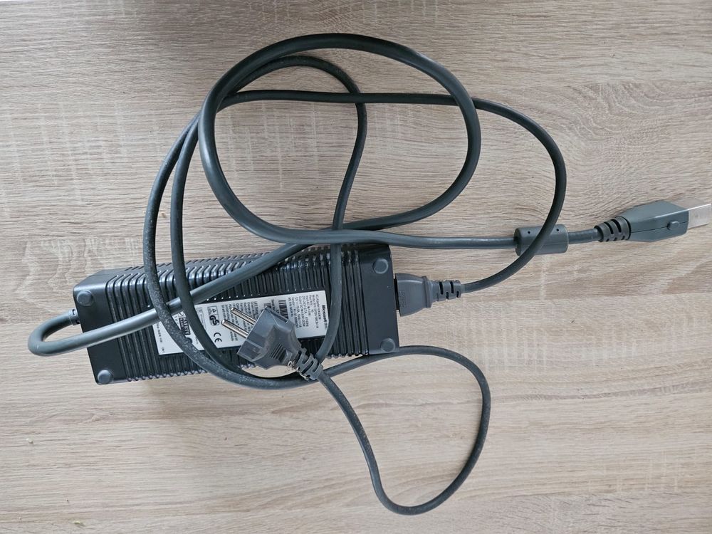 XBox360 Consoles et jeux vidéos