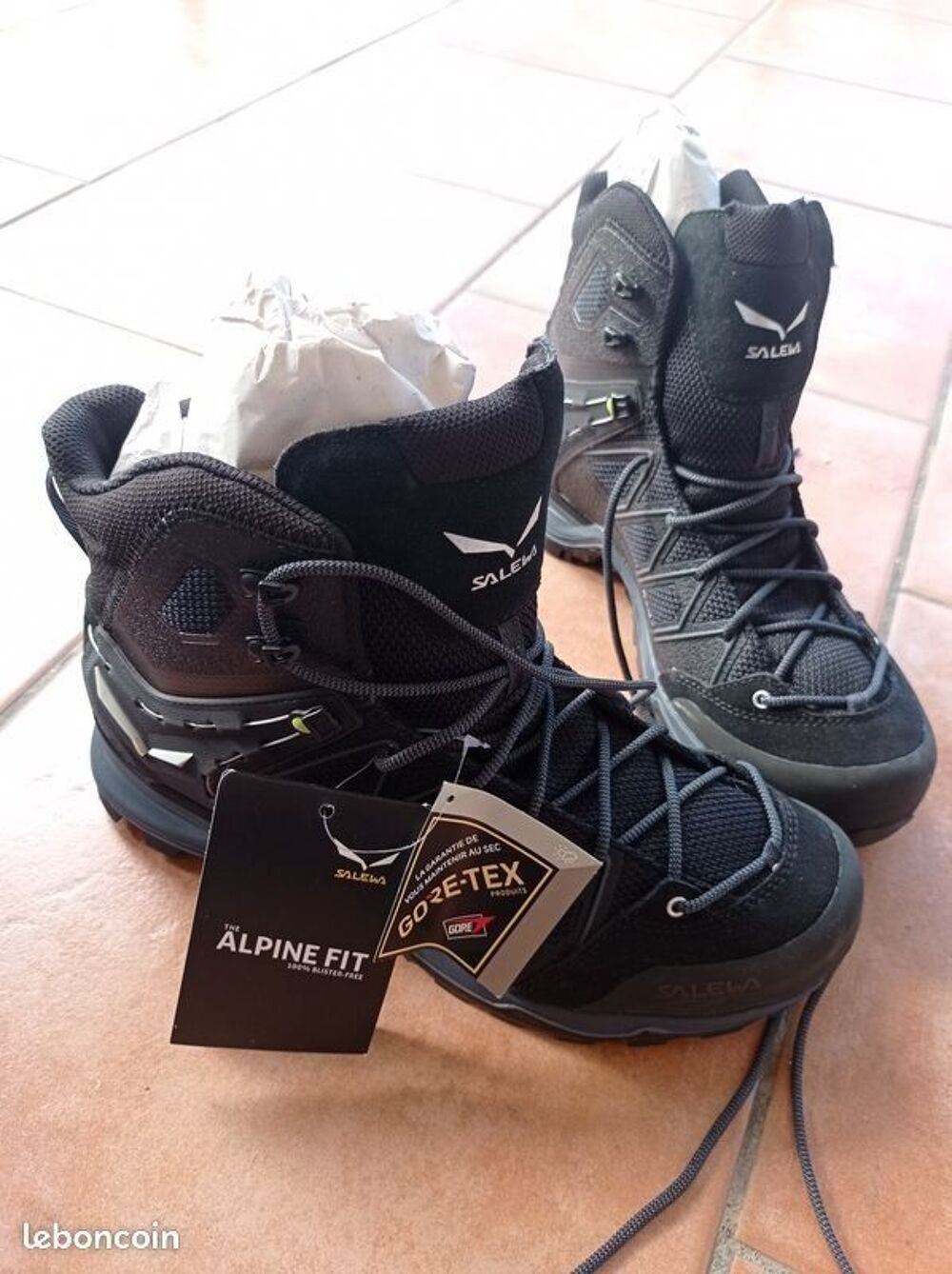 Chaussures de randonn&eacute;e SALEWA Sports