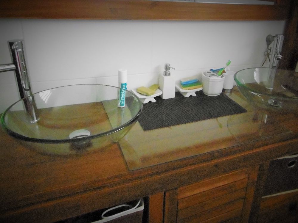 2 VASQUES EN VERRE SALLE DE BAIN Meubles