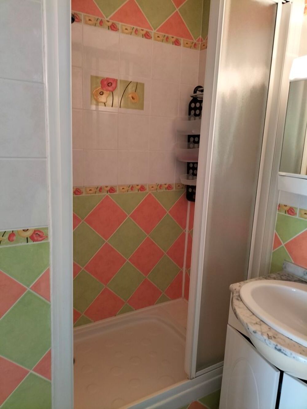   CAP D'AGDE studio,avec 2 vélos,piscine,sécurisé,au calme.    Languedoc-Roussillon, Le Cap D Agde (34300)