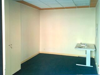  Atelier � louer 2 pi�ces 37 m�