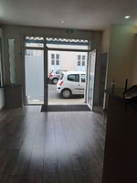   Bureau ou commerce 