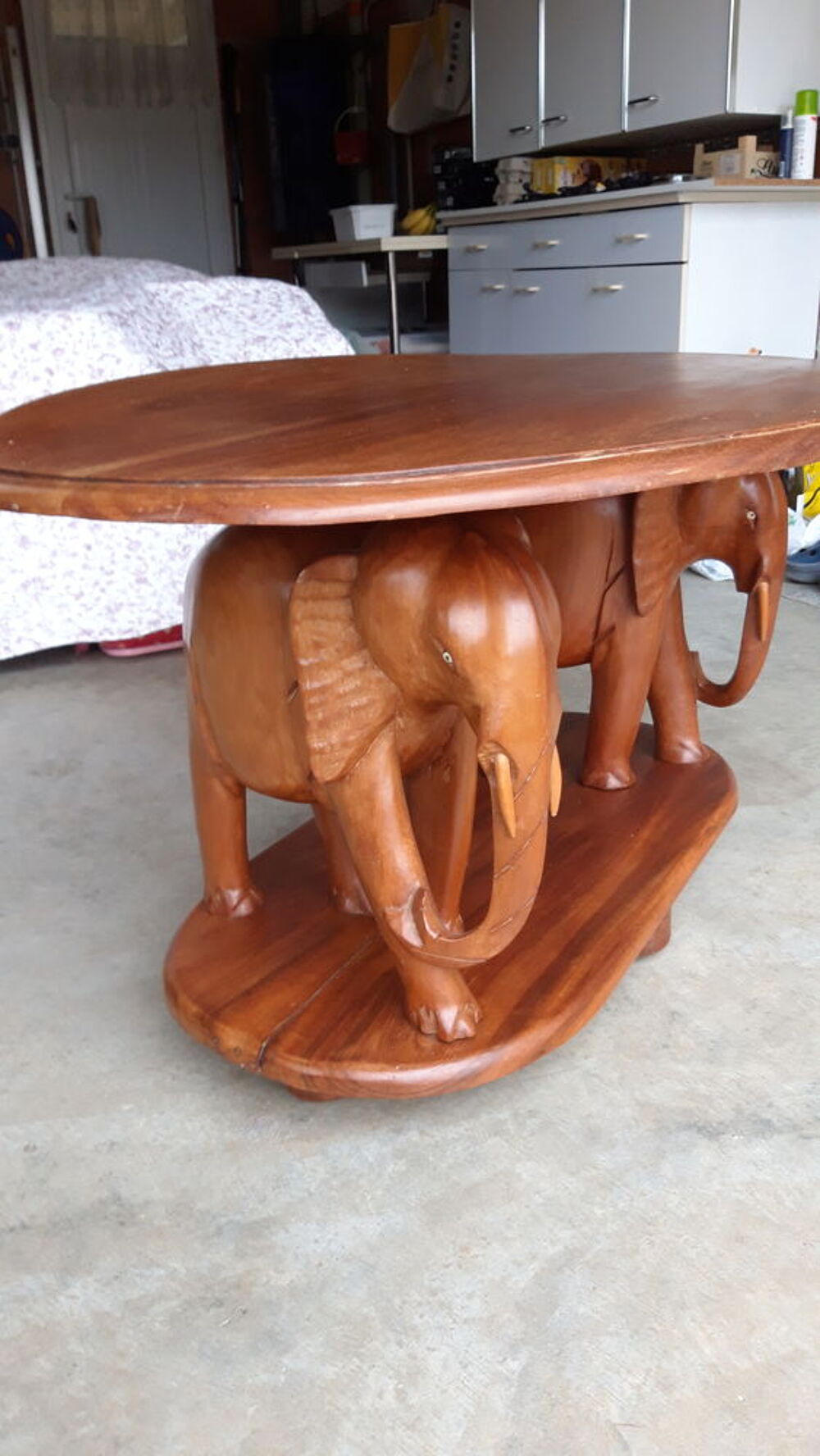 Table de salon style art Africain. Meubles