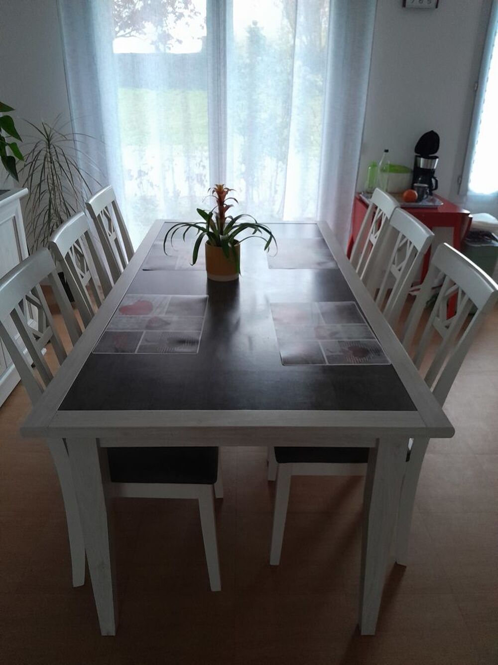 Table et chaises Meubles