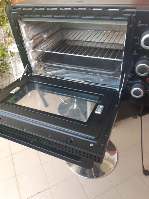 Mini four Arthur Martin 15 La Grande-Motte (34)