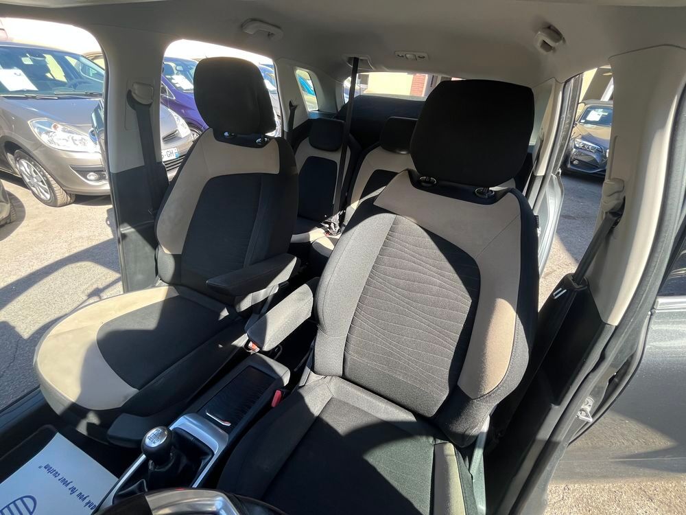 C4 Picasso e-HDi 115 Business 2015 occasion 77170 Brie-Comte-Robert