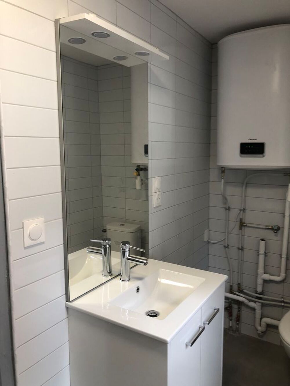 Location Appartement T2 rénové à deux pas des gares et d'Euralille Lille