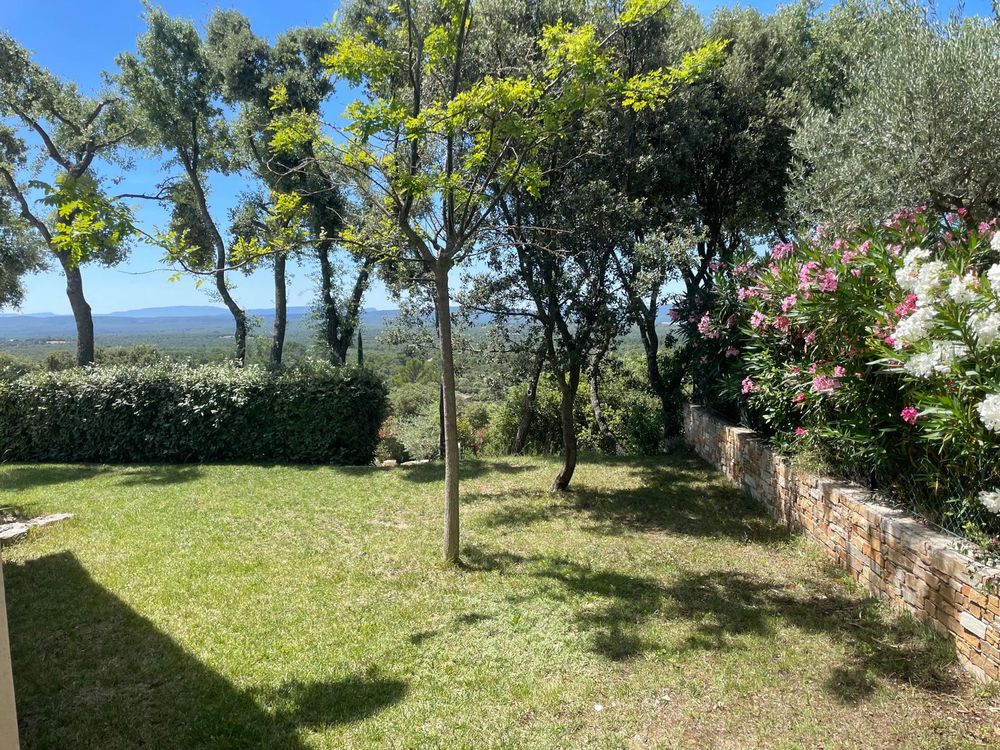 � vendre  Villa Saint-Julien (83560)