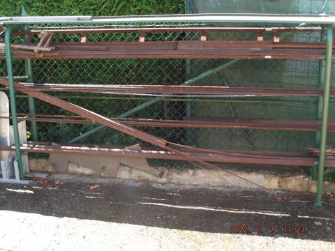 Diff�rend fers tubes carr� etc... 1 Estr�es-Saint-Denis (60)