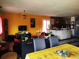 Maison  vendre 4 pices 90 m Izon