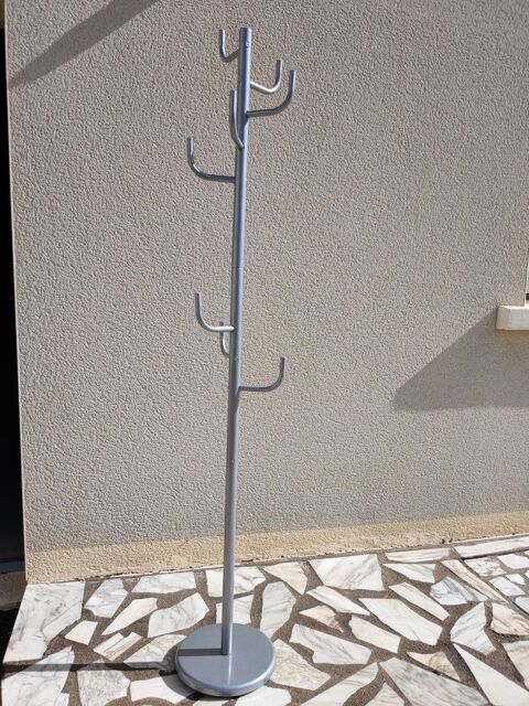 porte manteau 23 Bourgueil (37)