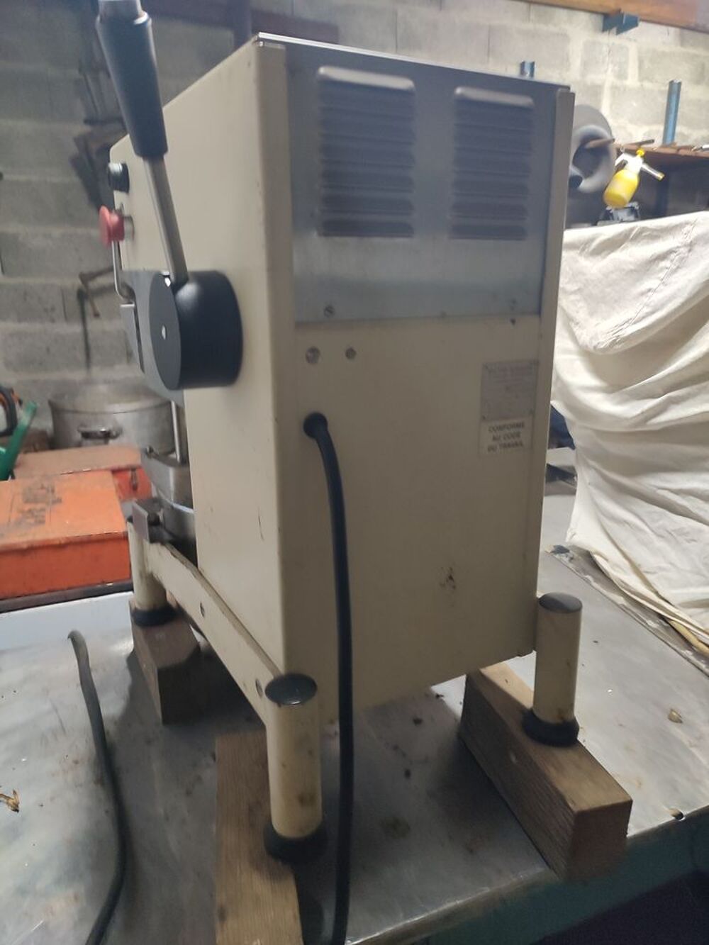 MELANGEUR Electromnager