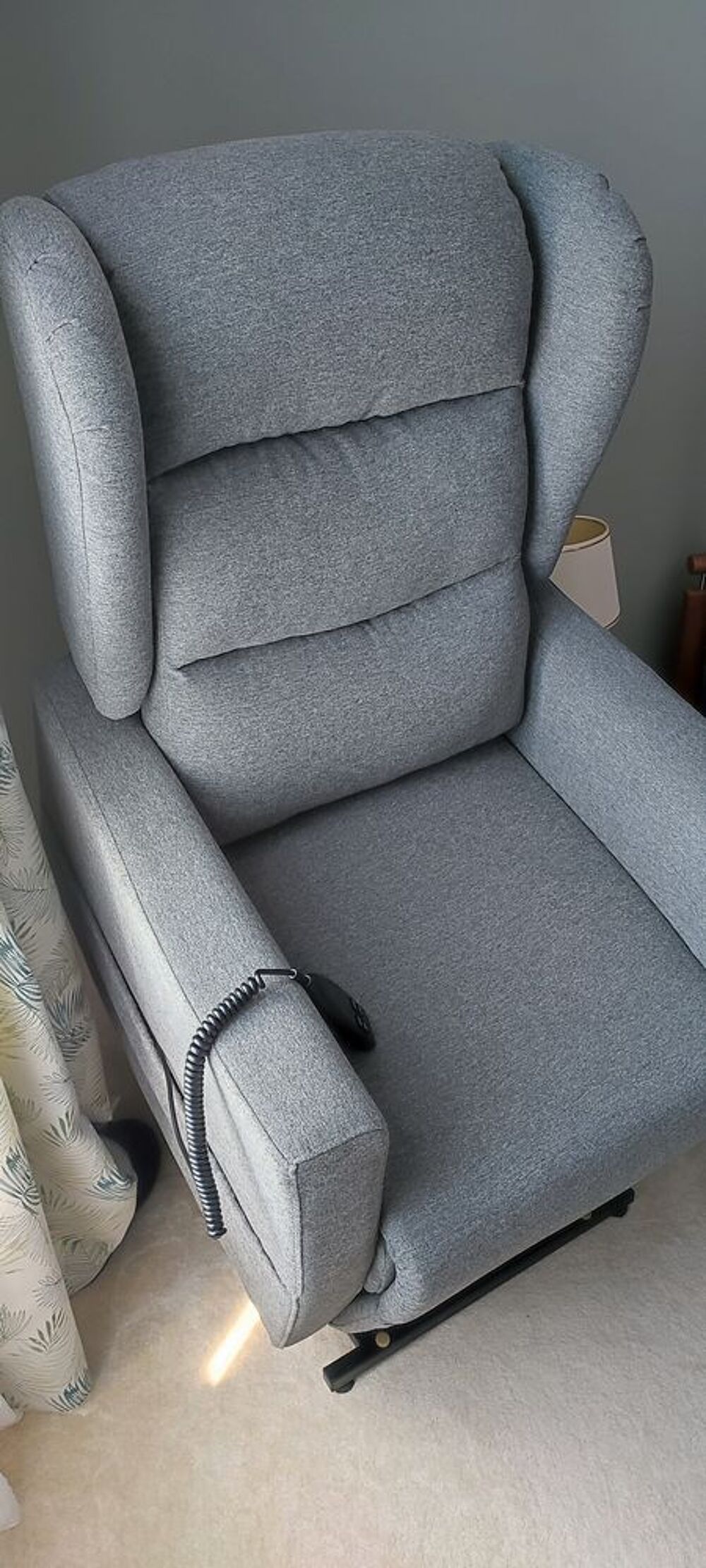 Fauteuil releveur 2 moteurs NEUF Meubles