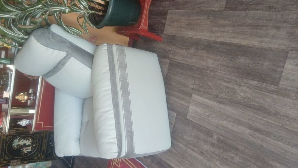 CANAPE + FAUTEUILS Meubles