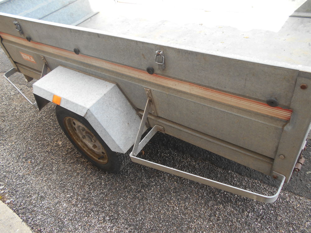 remorque ERKA basculante 500 kg Jardin