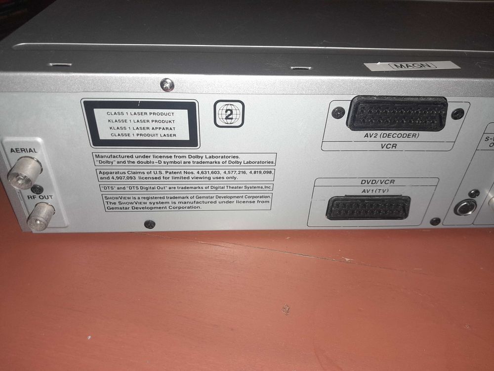 combin&eacute; dvd vhs Philips Photos/Video/TV