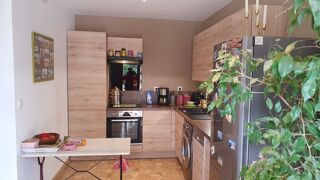  Appartement à louer 3 pièces 59 m² Châteauneuf-de-gadagne