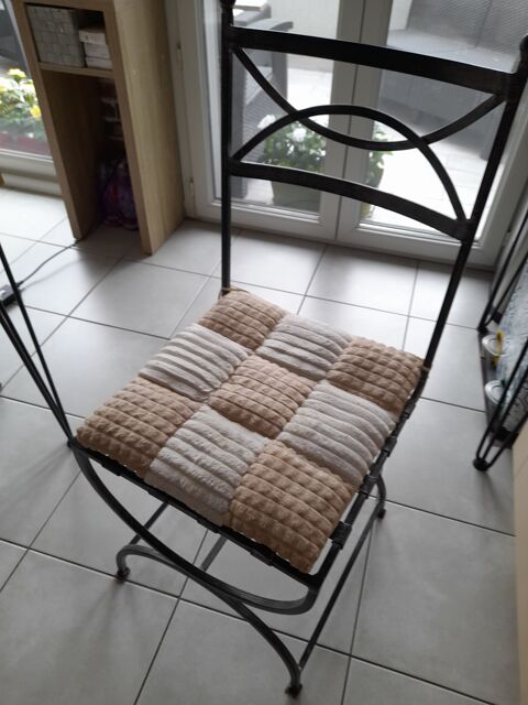 chaise fer forger 10 Aiton (73)