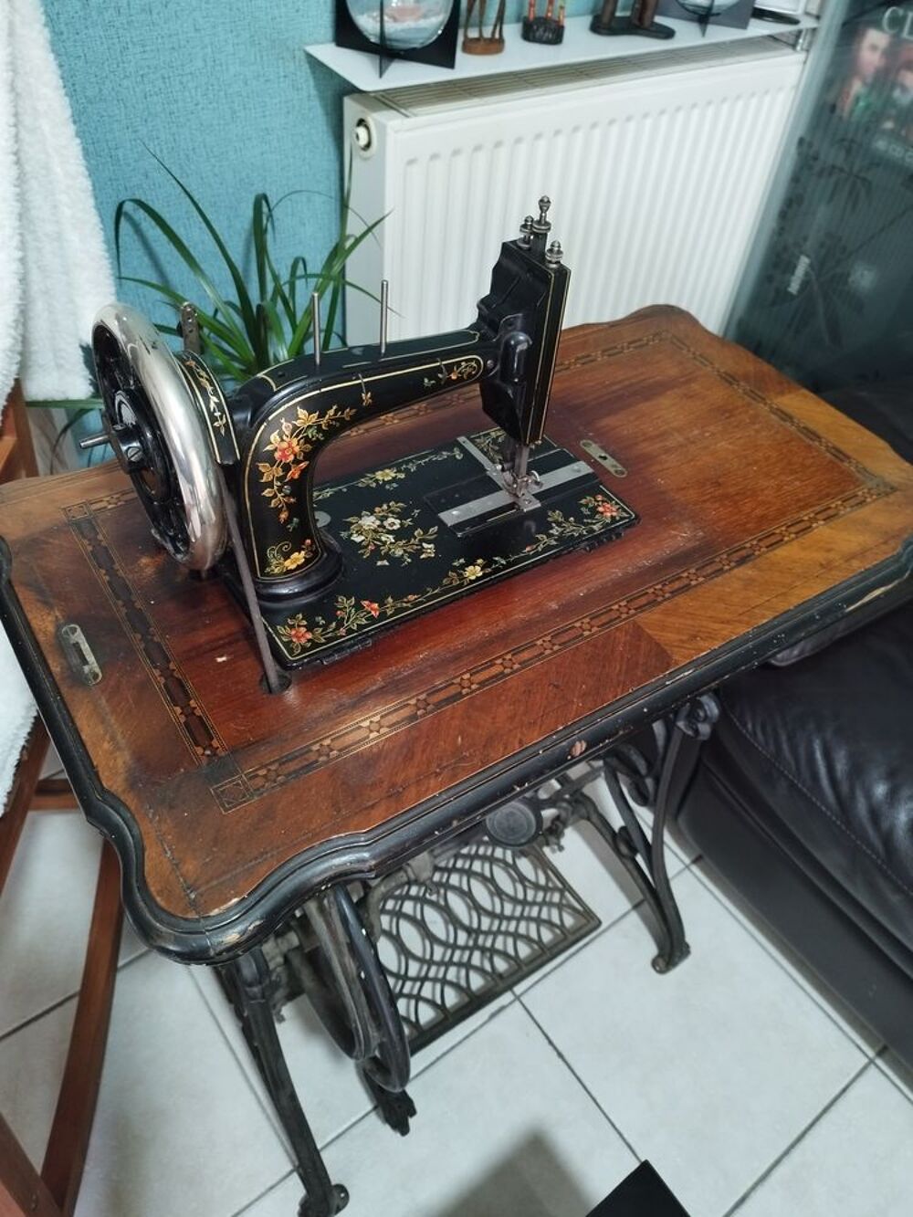Machine a coure vintage Décoration