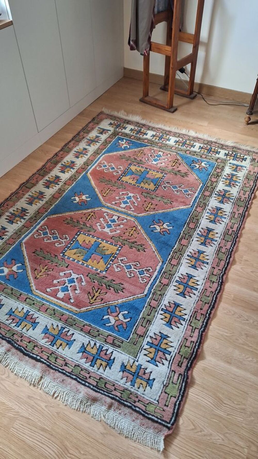 Tapis en laine ancien dim : 200 par 135 cm Décoration