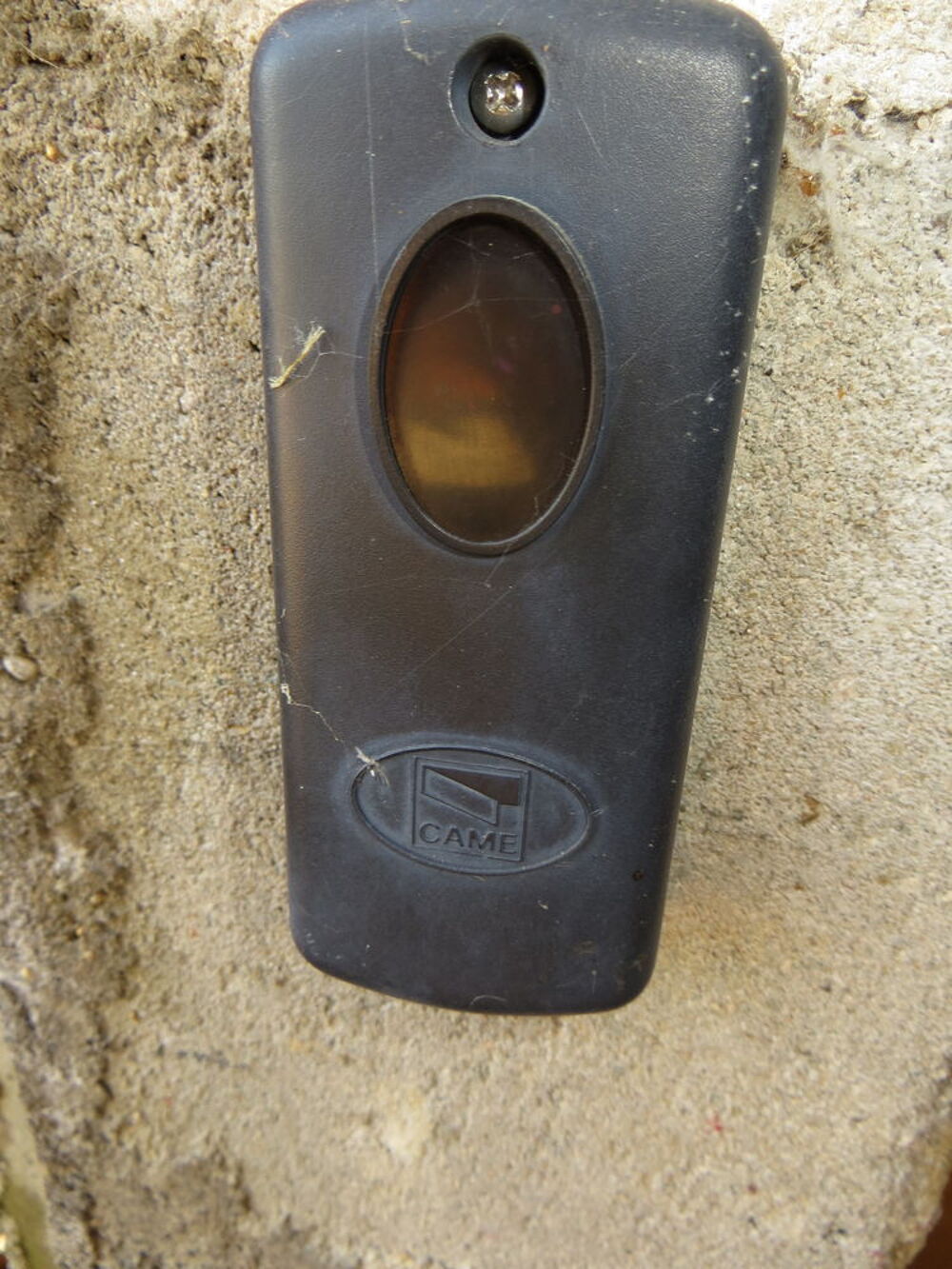 AUTOMATISME DE FERMETURE DE PORTAIL Bricolage
