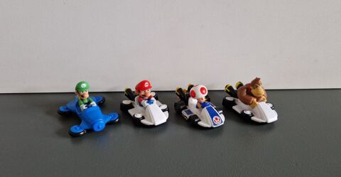 Lot 4 Figurines Mario Kart 12 Cambrai (59)