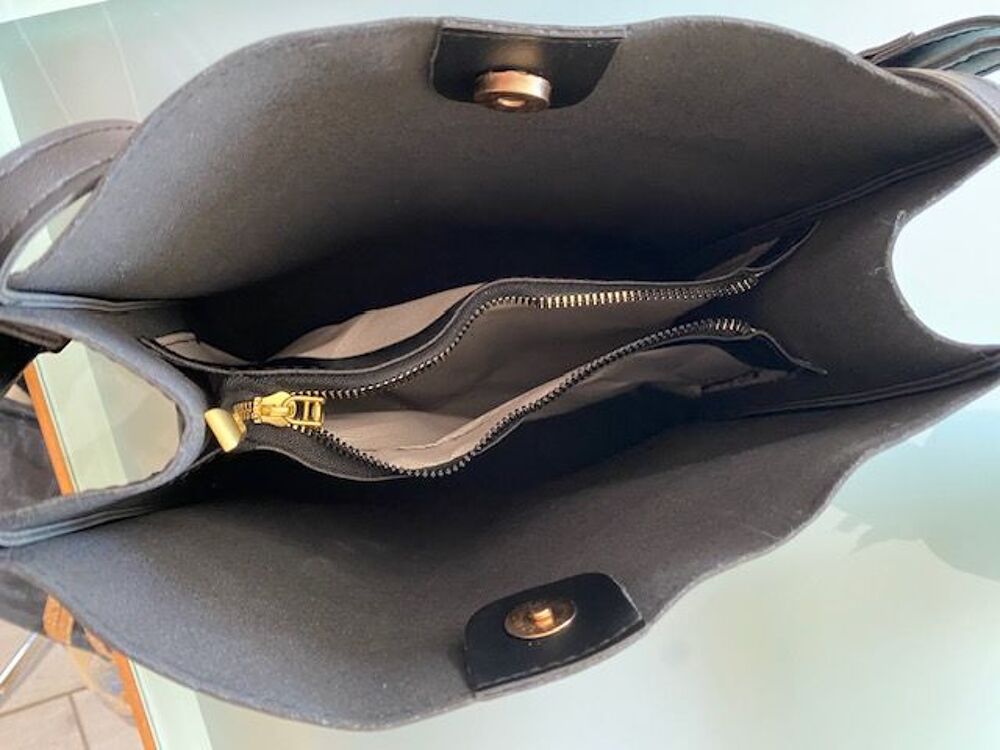 SAC A MAINS Maroquinerie