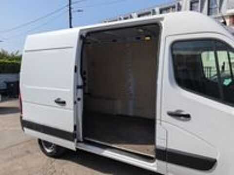 Master MASTER FGN TRAC F3500 L2H2 BLUE DCI 135 CONFORT 2024 occasion 91700 Sainte-Genevi&egrave;ve-des-Bois
