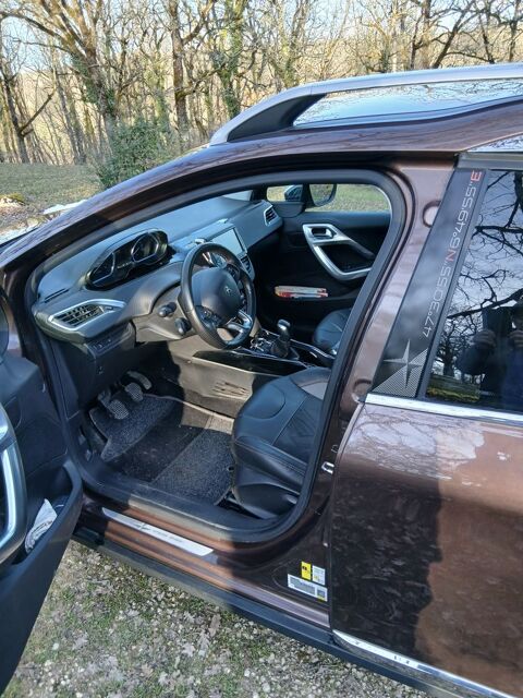 Peugeot 2008 1.6 BlueHDi 100ch S&S BVM5 Crossway