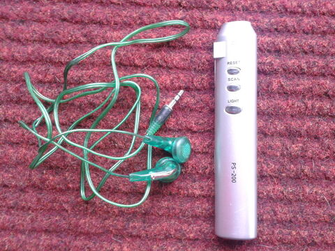 Mini Radio Et Torche (Lumineuse) PS-200 5 Arques (62)