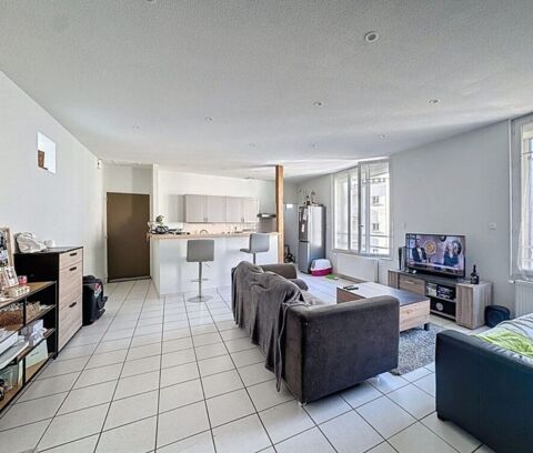  Appartement � louer 3 pi�ces 70 m� Montlu�on