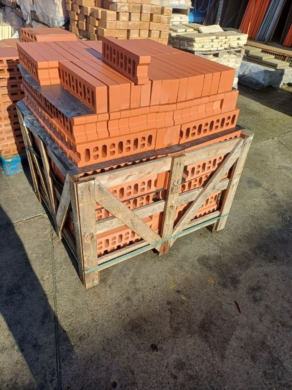 BRIQUE ALVEOLEE Creuse Rouge Bricolage