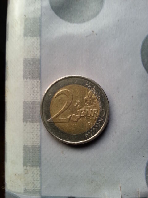 2 euros estonie 8 Montceaux-ls-Provins (77)
