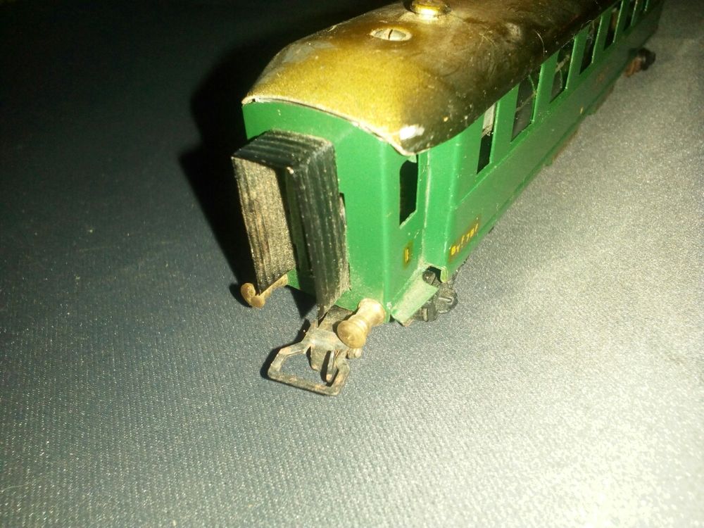 wagon premi&egrave;re classe HO BLZ scelle BELL 