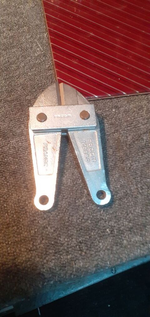 coupe boulon  40 Saint-Quentin (02)