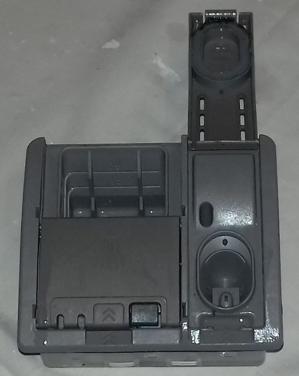 Bac &agrave; produits - lave-vaisselle Electroménager