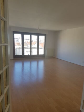  Appartement à louer 83 m²